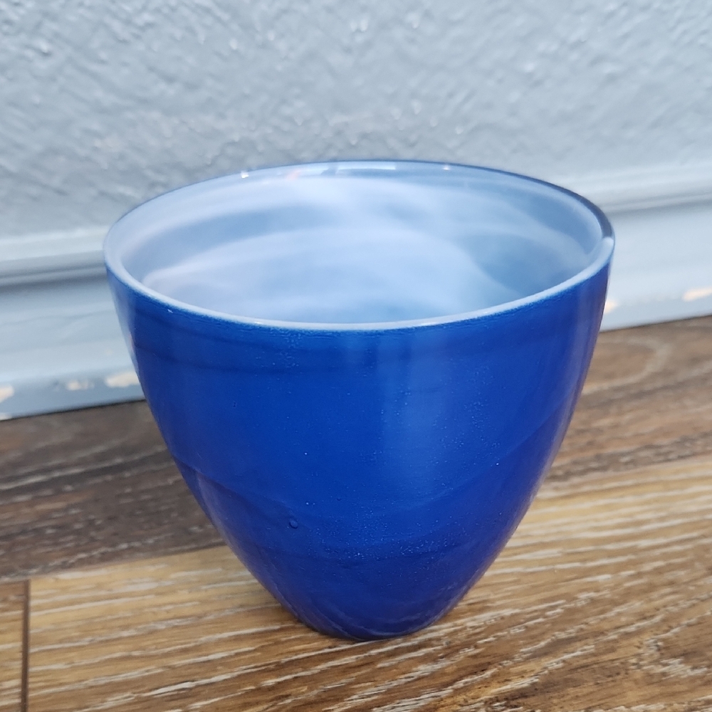 Blue White Swirl Glass Cup Bowl Vase
